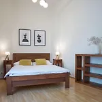 Narodni - Old Town 4* براغ