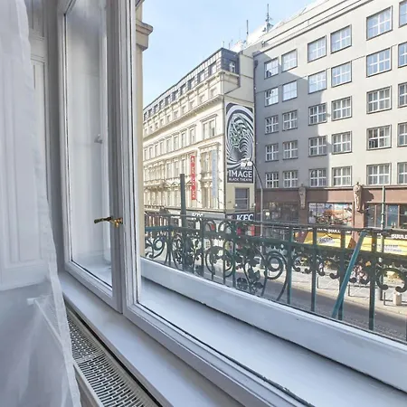 Hotel apartamentowy Narodni - Old Town